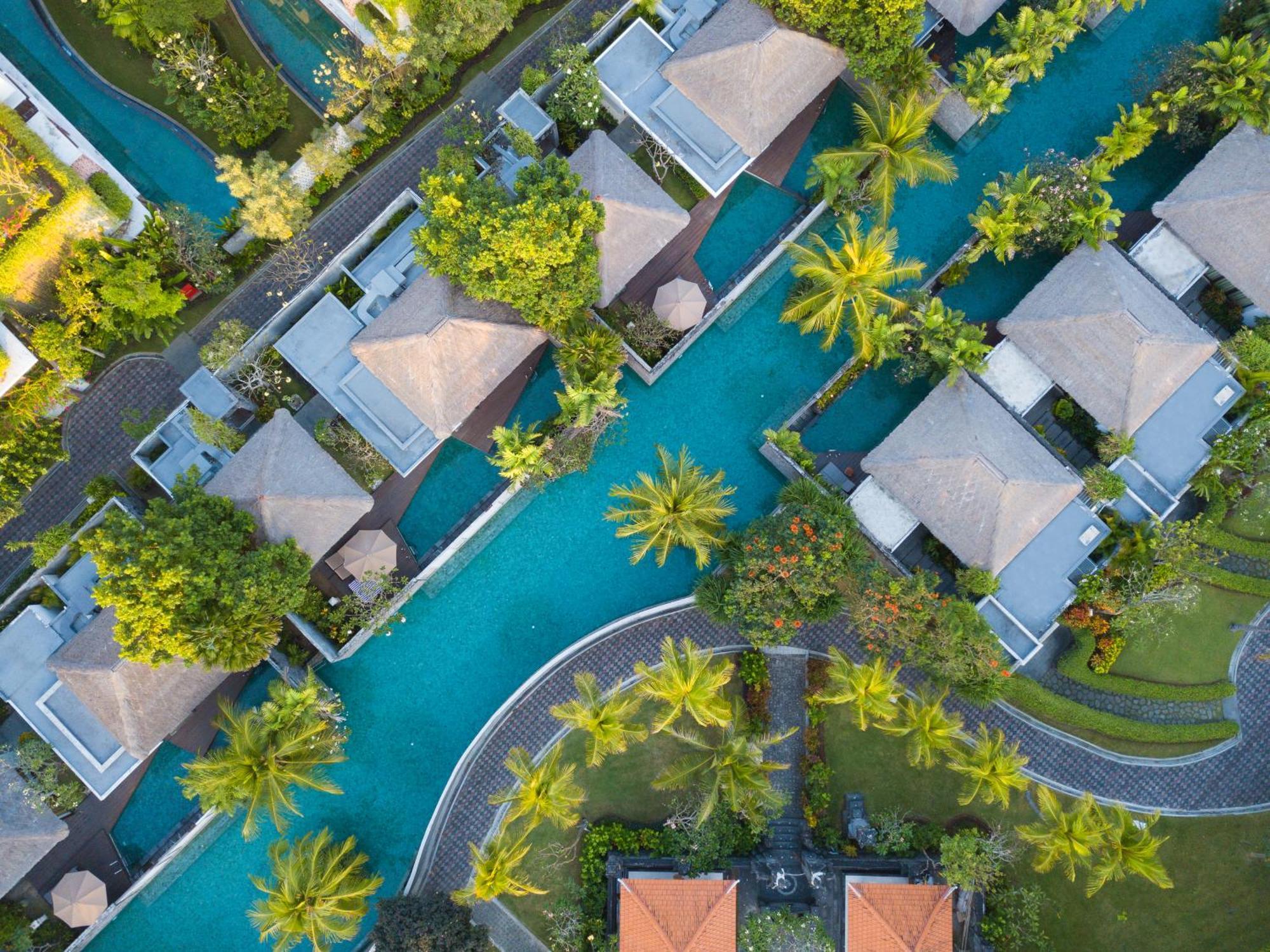 Merusaka Nusa Dua Esterno foto Aerial view of the resort