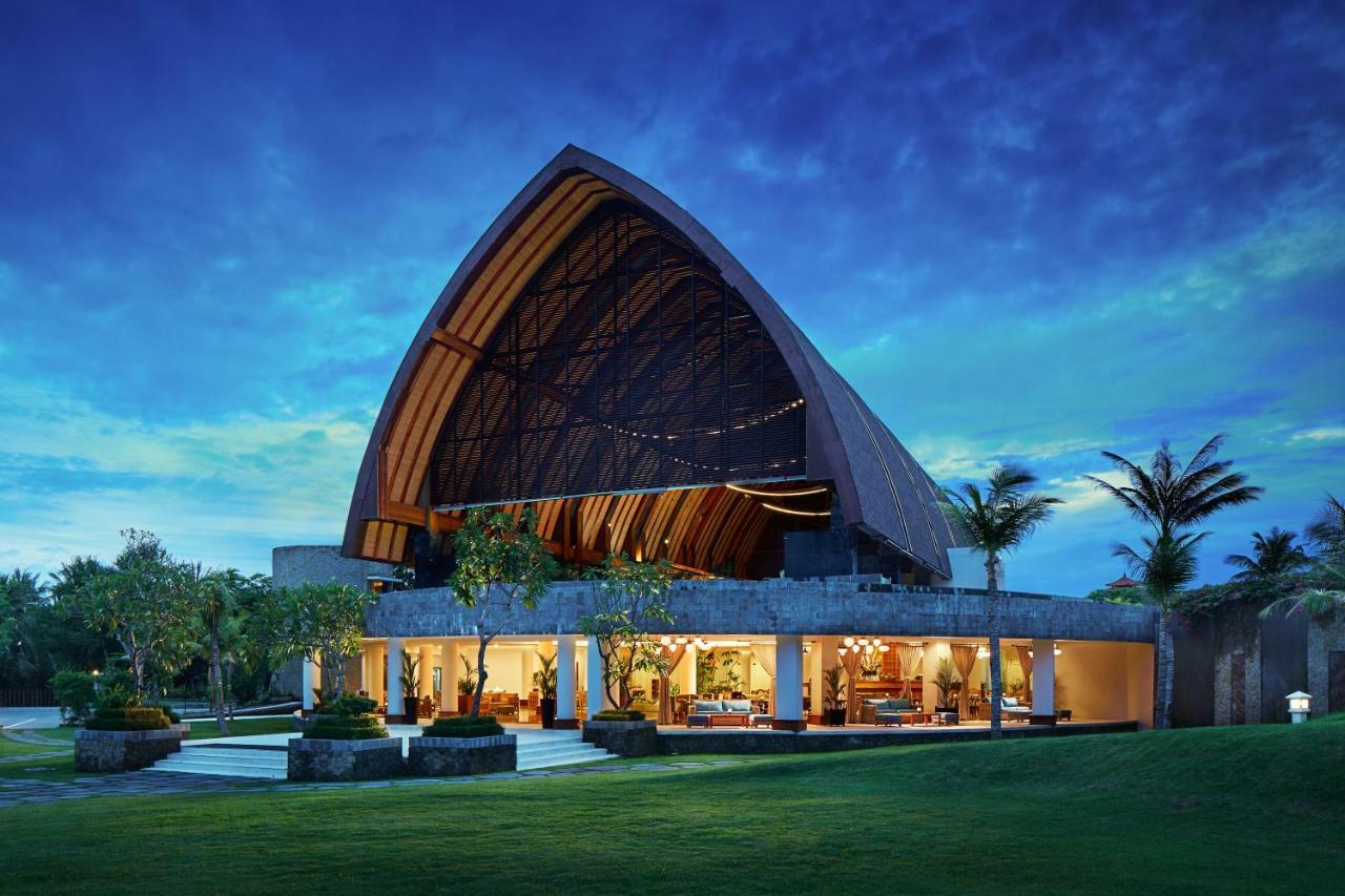 Merusaka Nusa Dua Esterno foto The resort's lobby